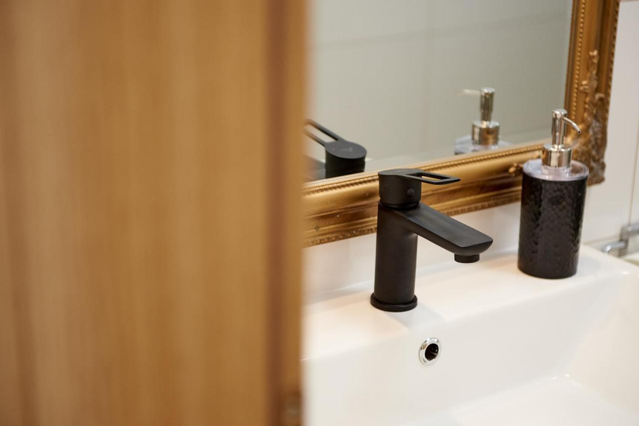 Rooms Antonio トロギール エクステリア 写真